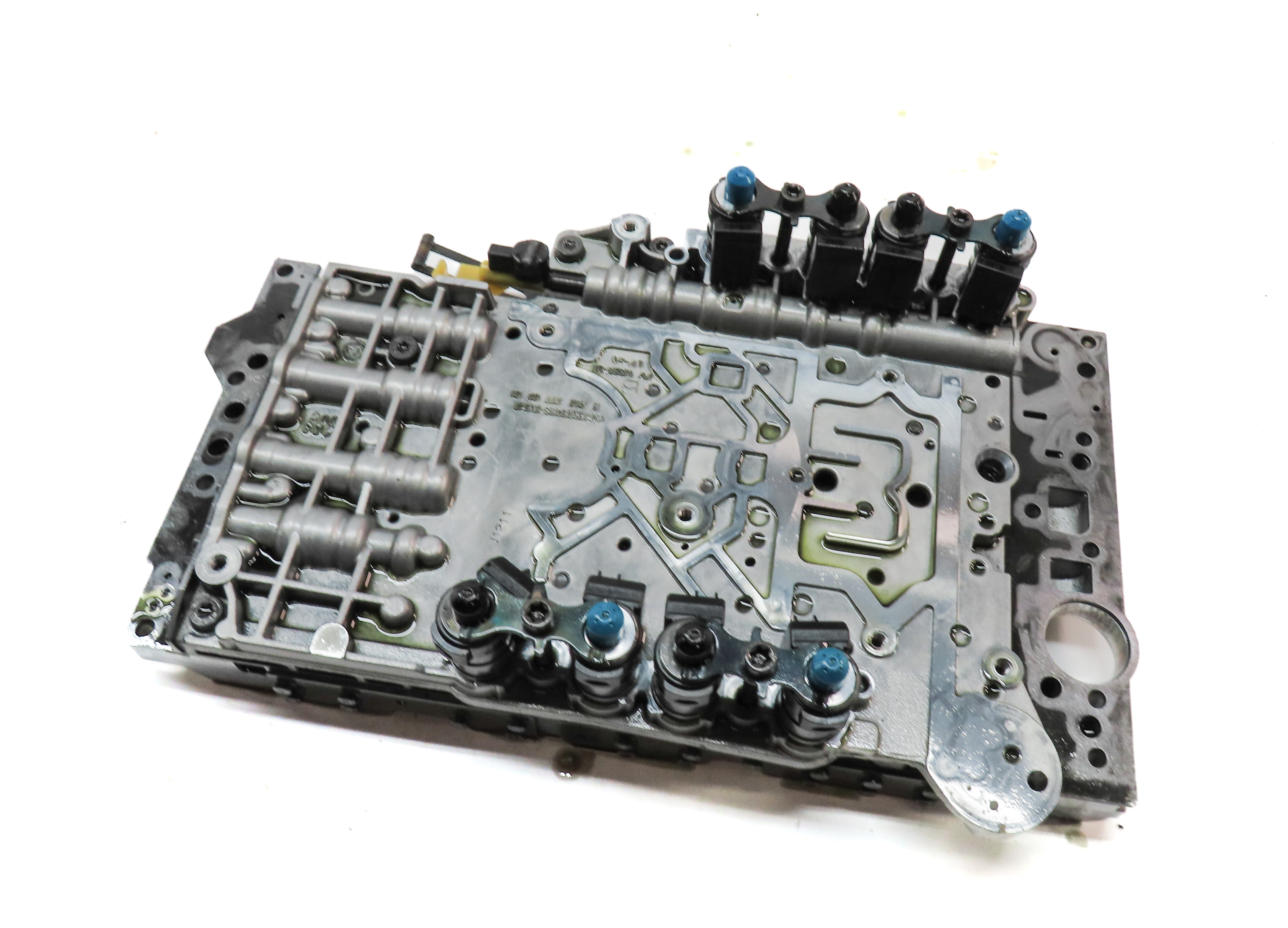 15-18 MERCEDES E350 GLE350 ML350 SLK350 (W166 R172 W212) TRANSMISSION VALVE BODY — exact item pictured
